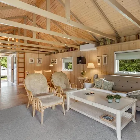 2 Bedroom Amazing In *